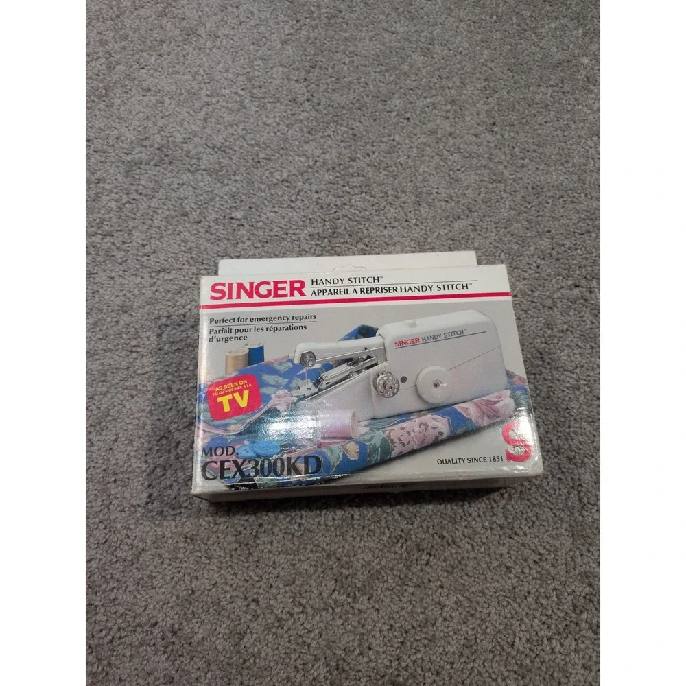 Singer‎ Handy Stitch Handheld Sewing Machine White Portable CEX300KD New Box